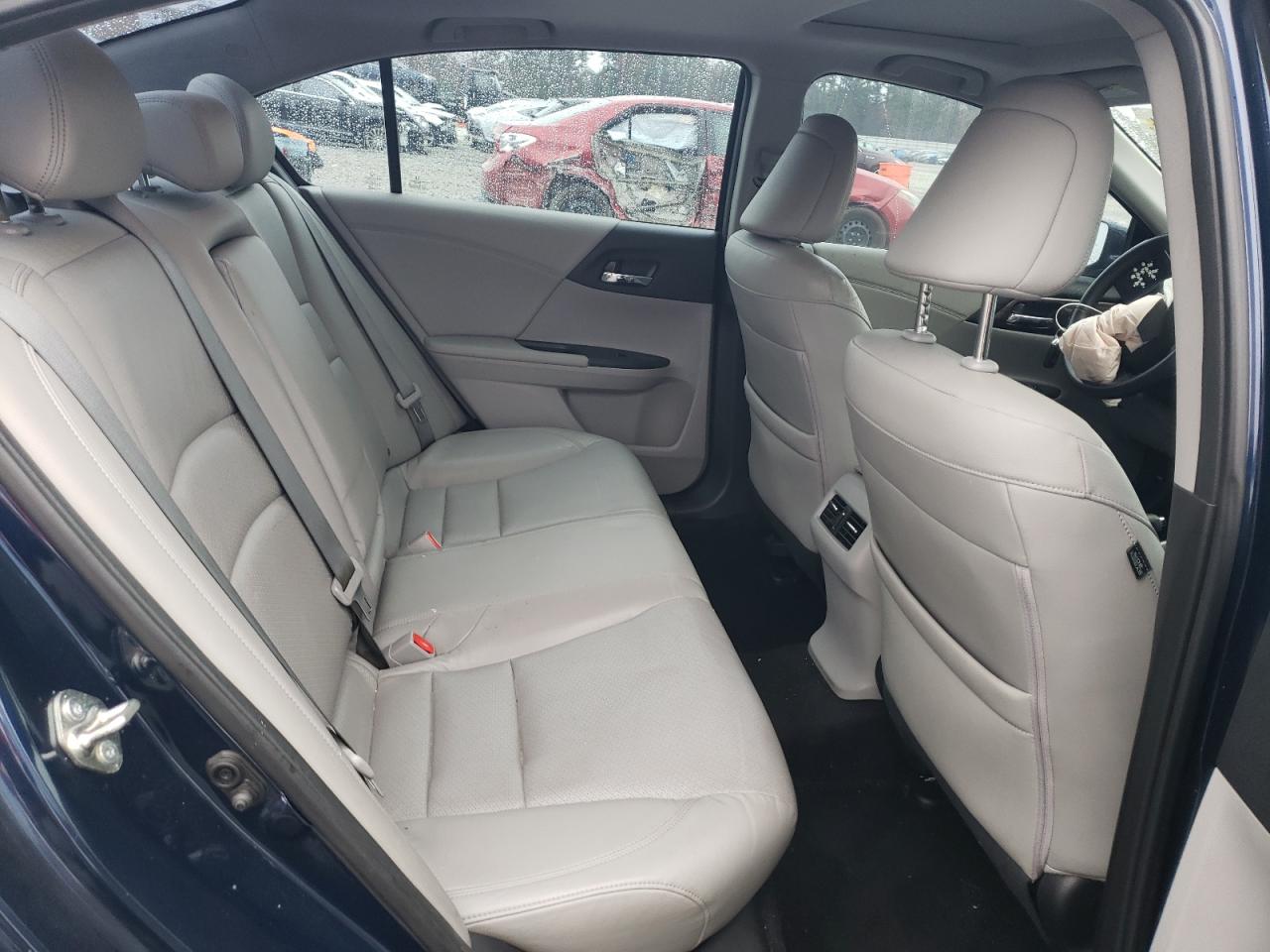 2017 Honda Accord - Image 10