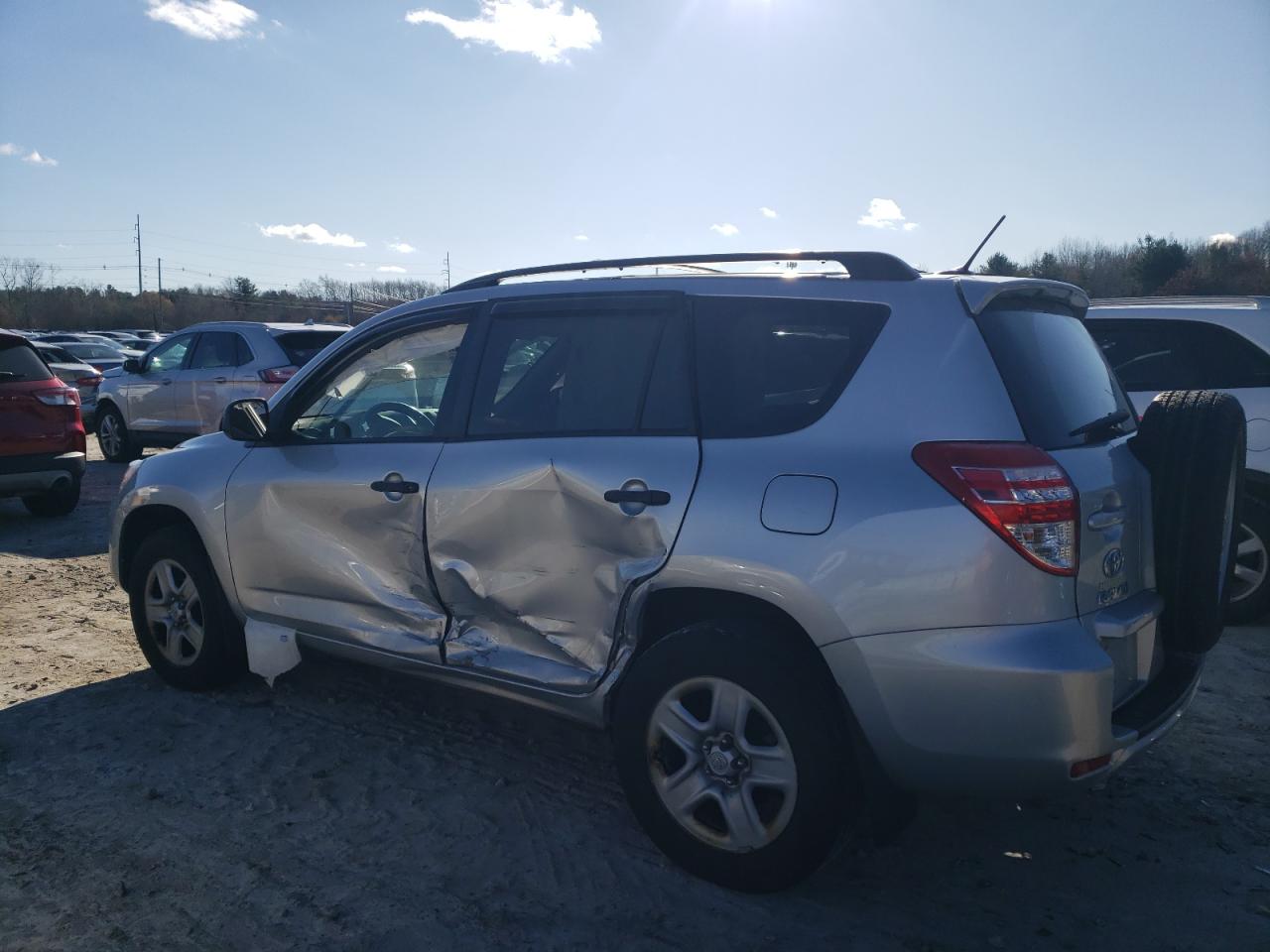 2012 Toyota RAV 4 - Image 2
