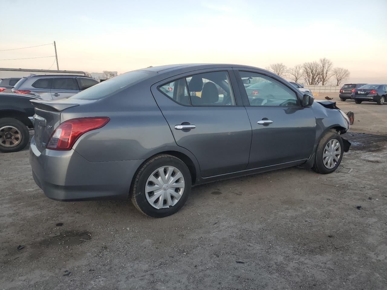 VIN 3N1CN7AP6GL872380 2016 NISSAN VERSA no.3