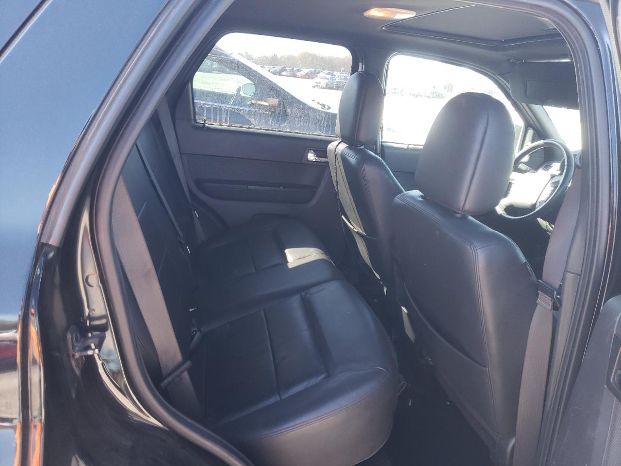 2012 Ford Escape - Image 11