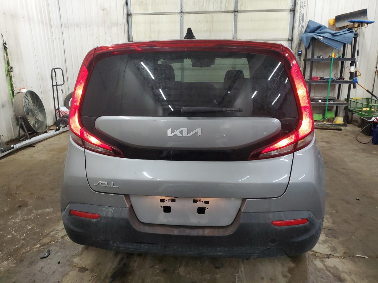 2022 Kia Soul Lx VIN: KNDJ23AU8N7807902 Lot: 84095234