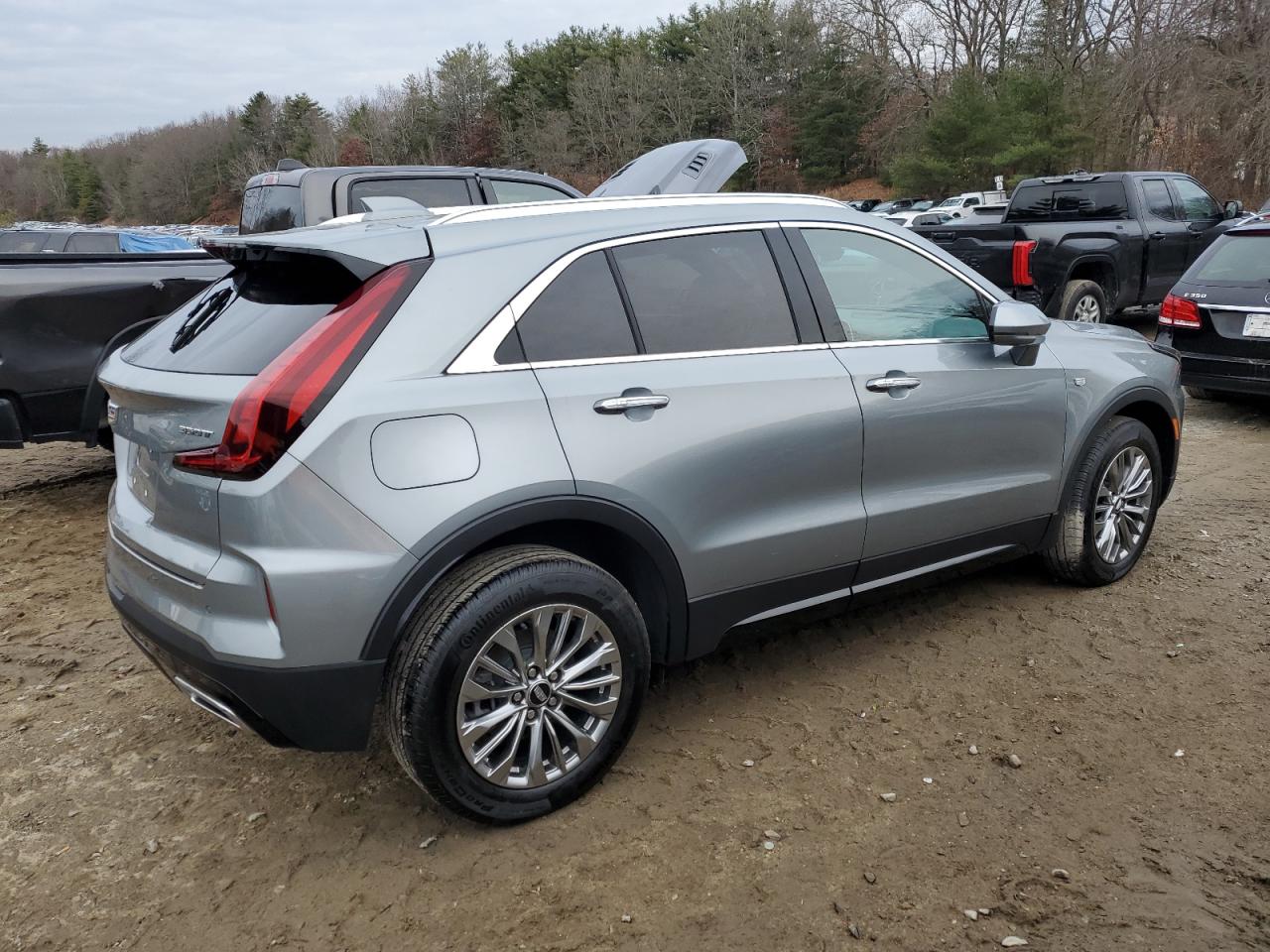 VIN 1GYFZCR46RF214874 2024 CADILLAC XT4 no.3