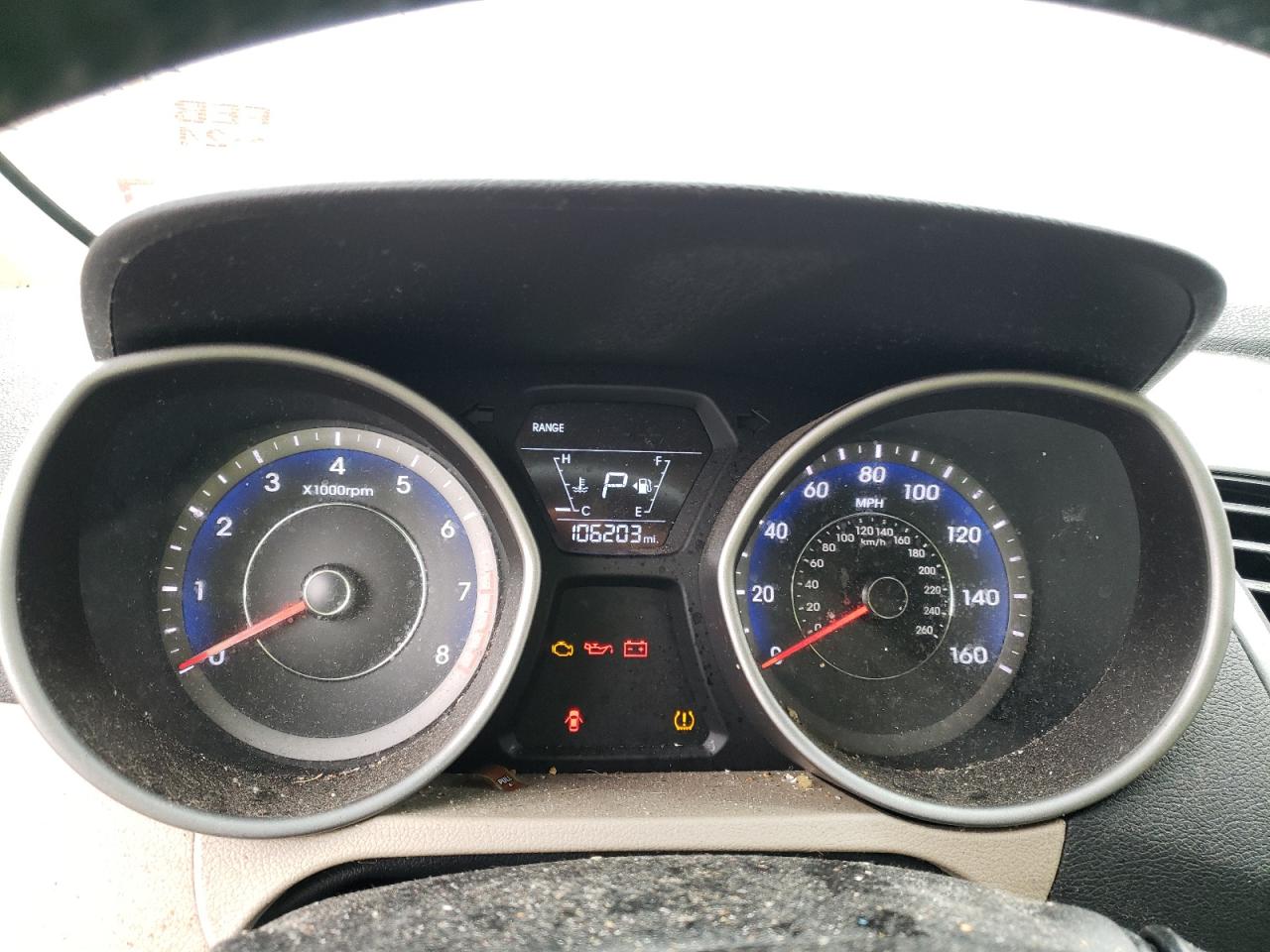 2014 Hyundai Elantra - Image 9