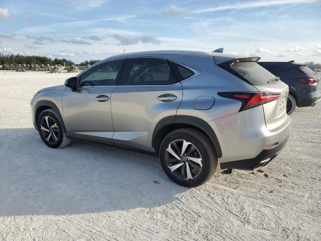  LEXUS NX 2021 Srebrny