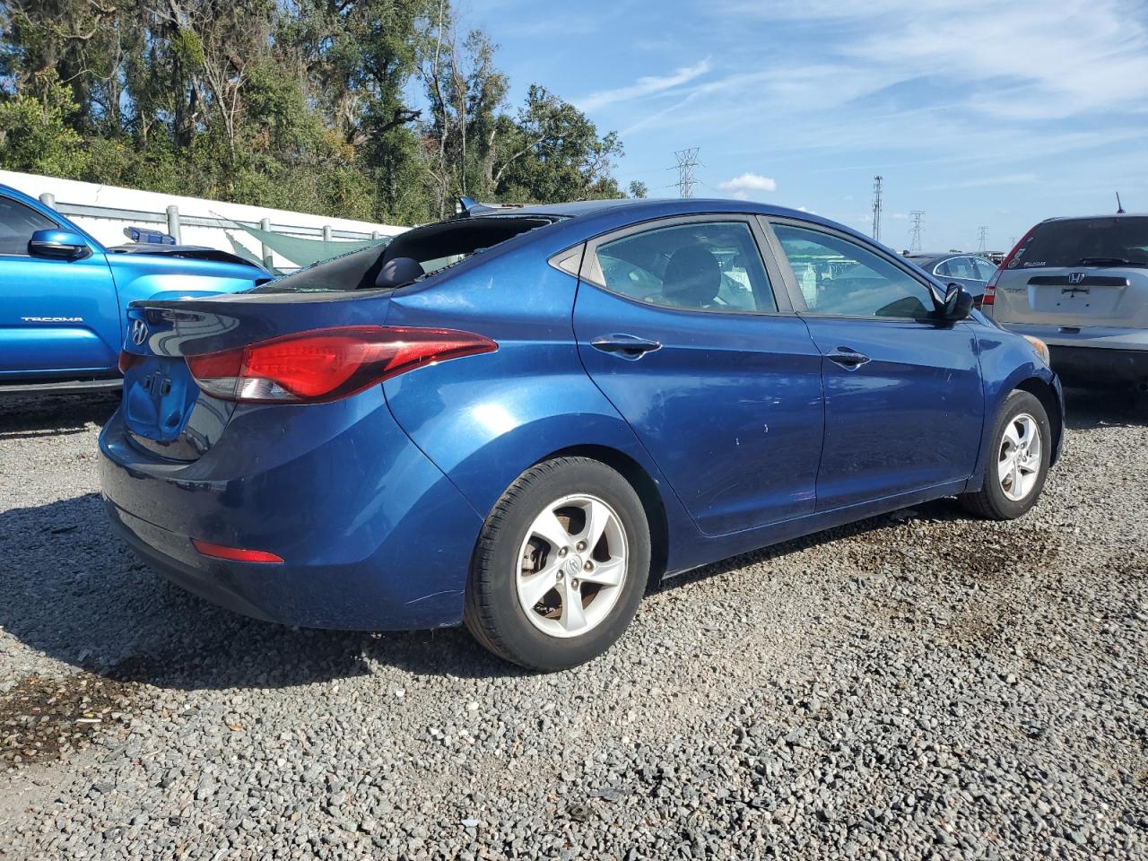 VIN 5NPDH4AE3FH650433 2015 HYUNDAI ELANTRA no.3