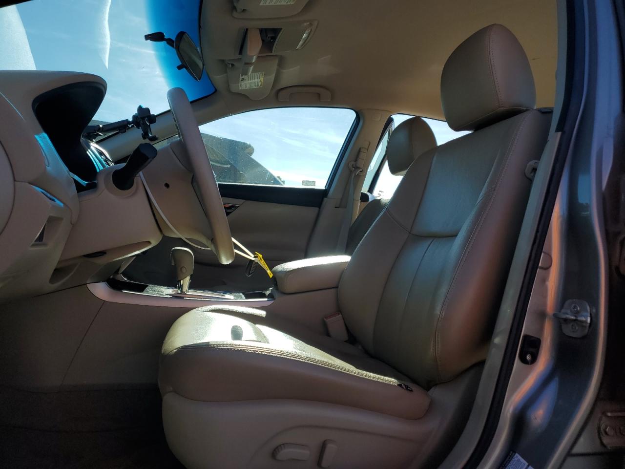 2014 Nissan Altima - Image 7