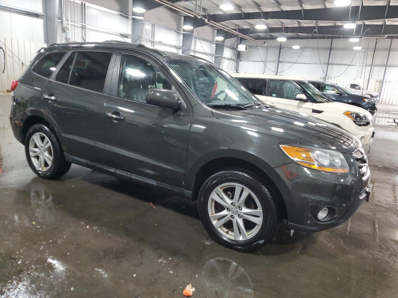 2010 Hyundai Santa Fe - Image 4