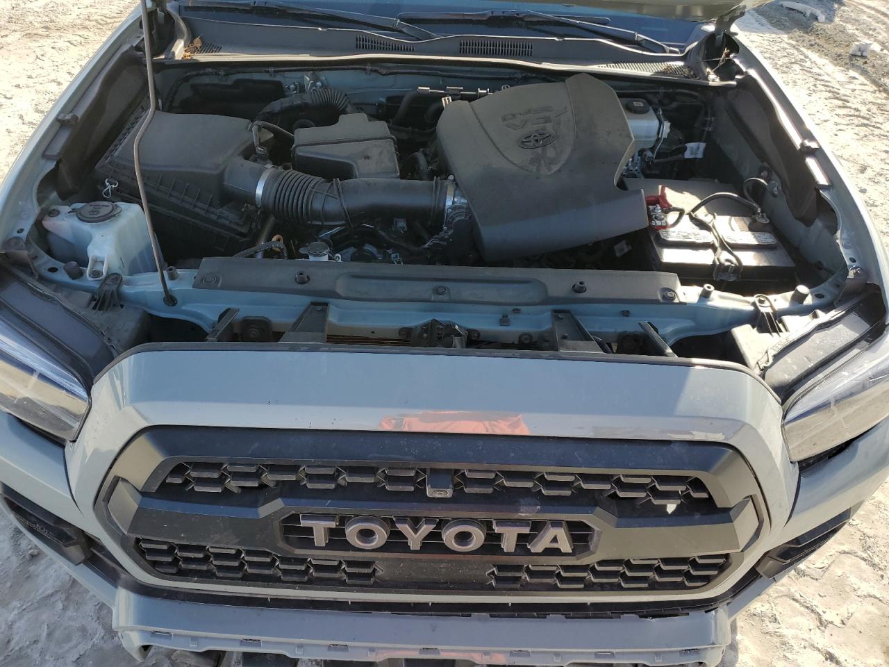 2021 Toyota Tacoma - Image 11