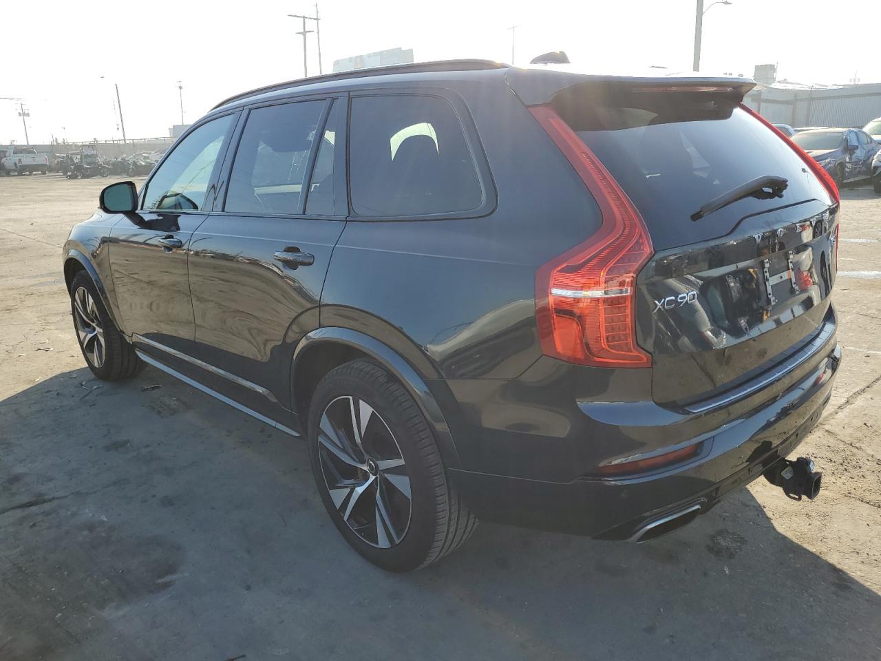 2021 Volvo XC90 - Image 2