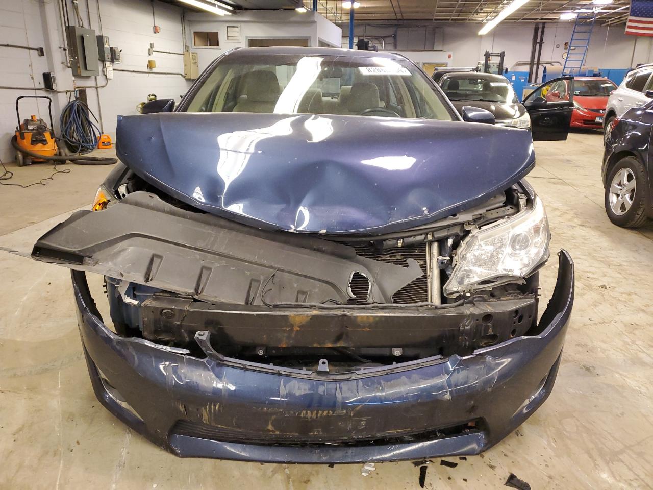 2014 Toyota Camry - Image 5