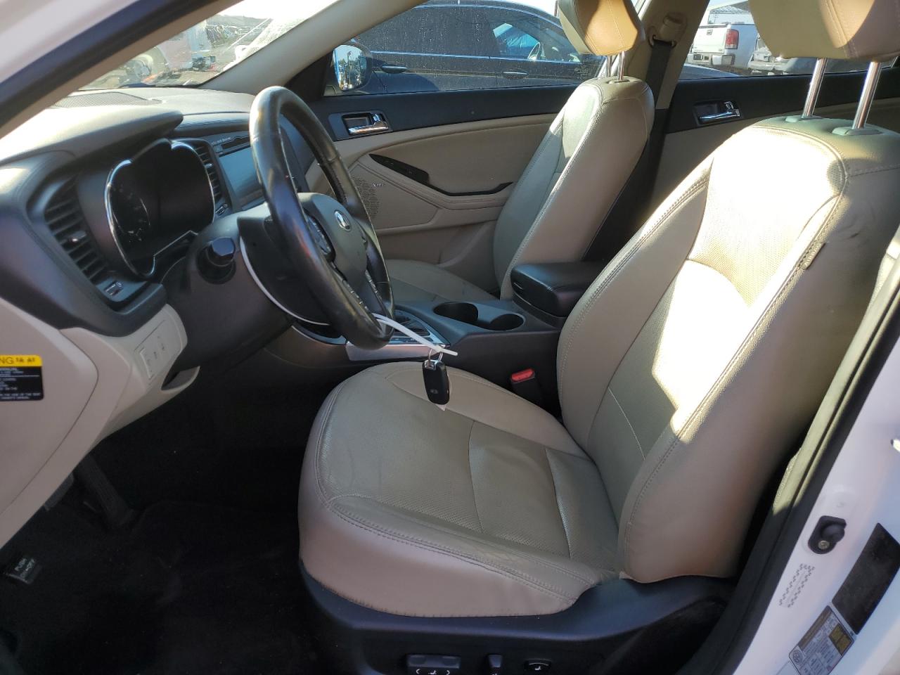 2013 Kia Optima Hybrid VIN: KNAGM4AD2D5039805 Lot: 86383414