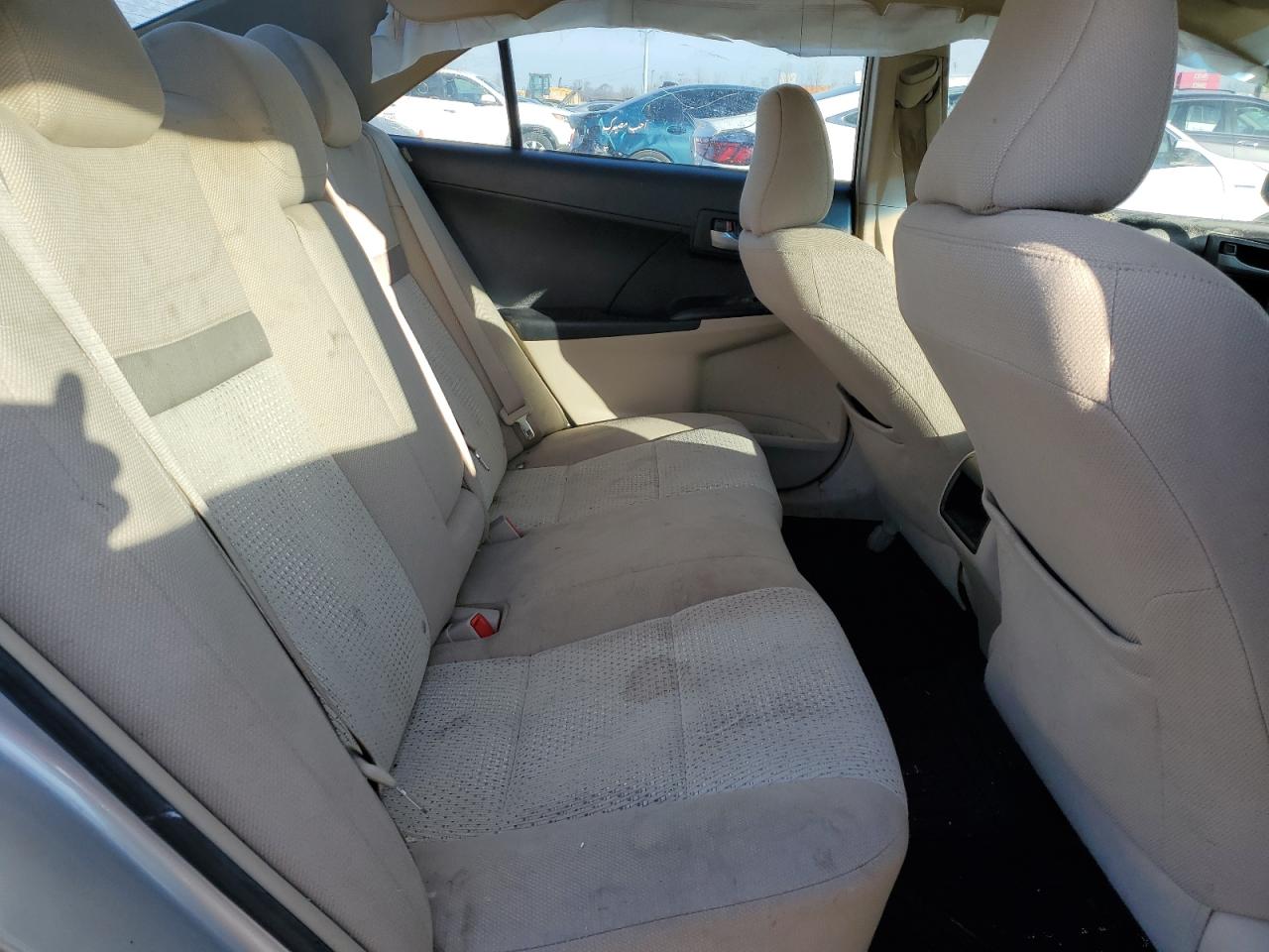2014 Toyota Camry - Image 10
