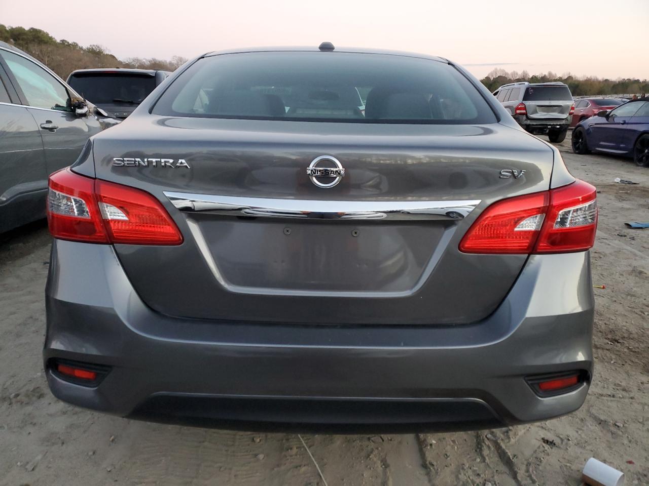 2017 Nissan Sentra - Image 6