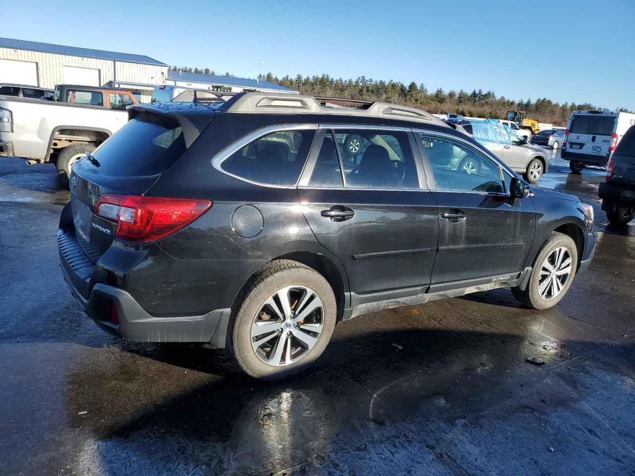 VIN 4S4BSAKC8J3215167 2018 SUBARU OUTBACK no.3