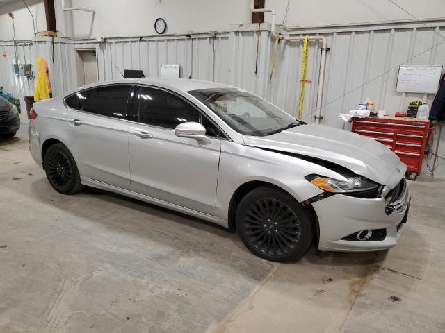 Sedans FORD FUSION 2015 Srebrny