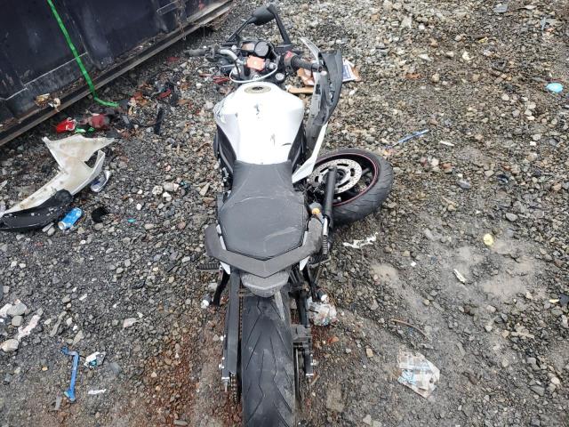 undisplay YAMAHA FZ600-800 2012 Білий