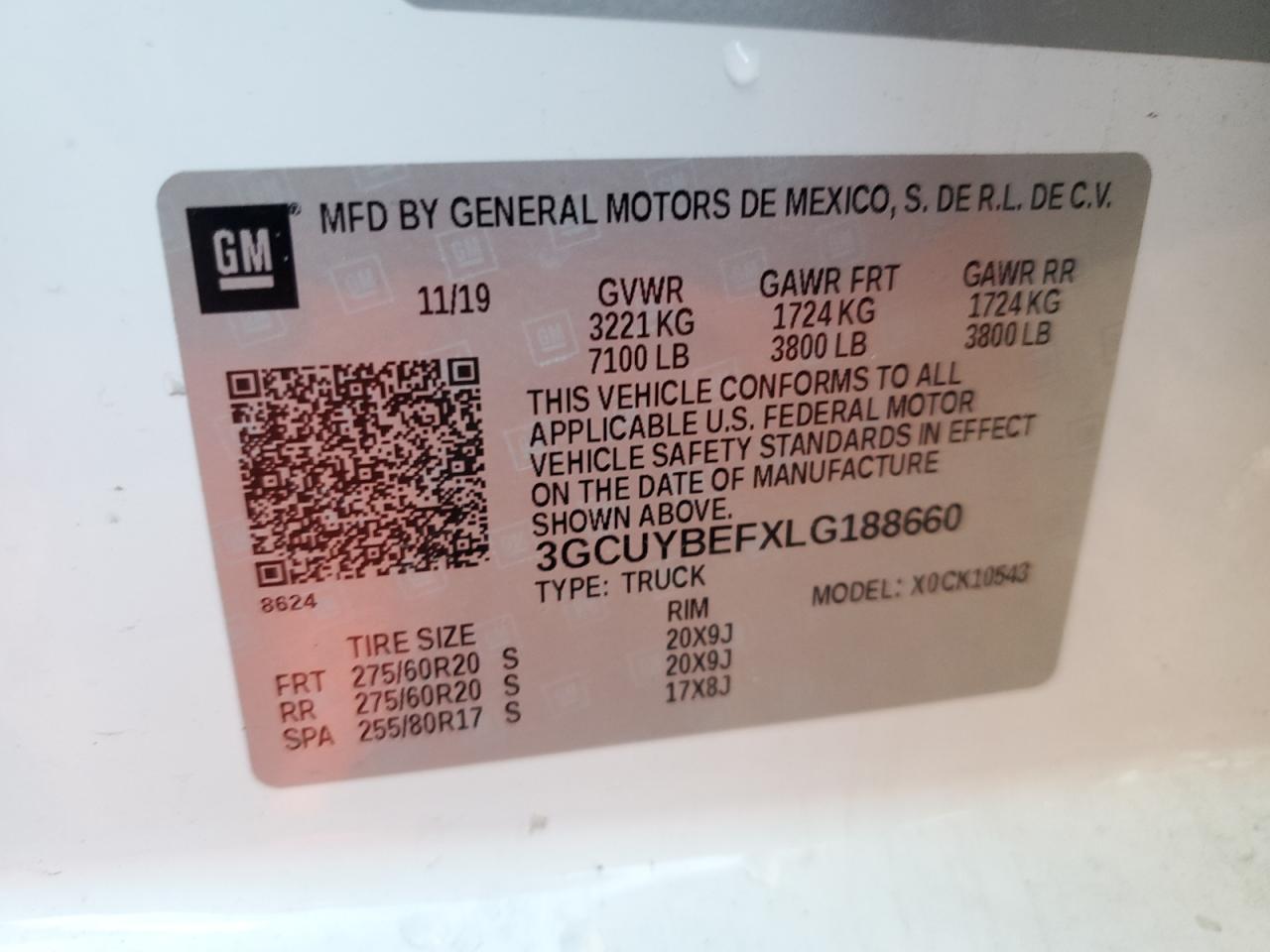 2020 Chevrolet Silverado - Image 12