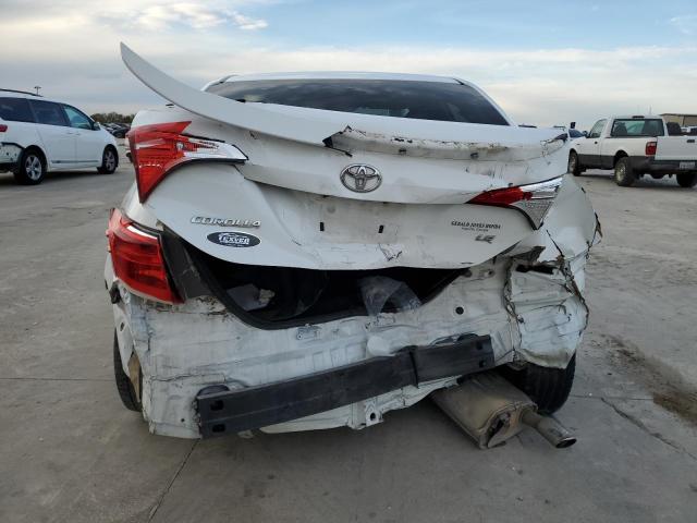 Седани TOYOTA COROLLA 2017 Білий