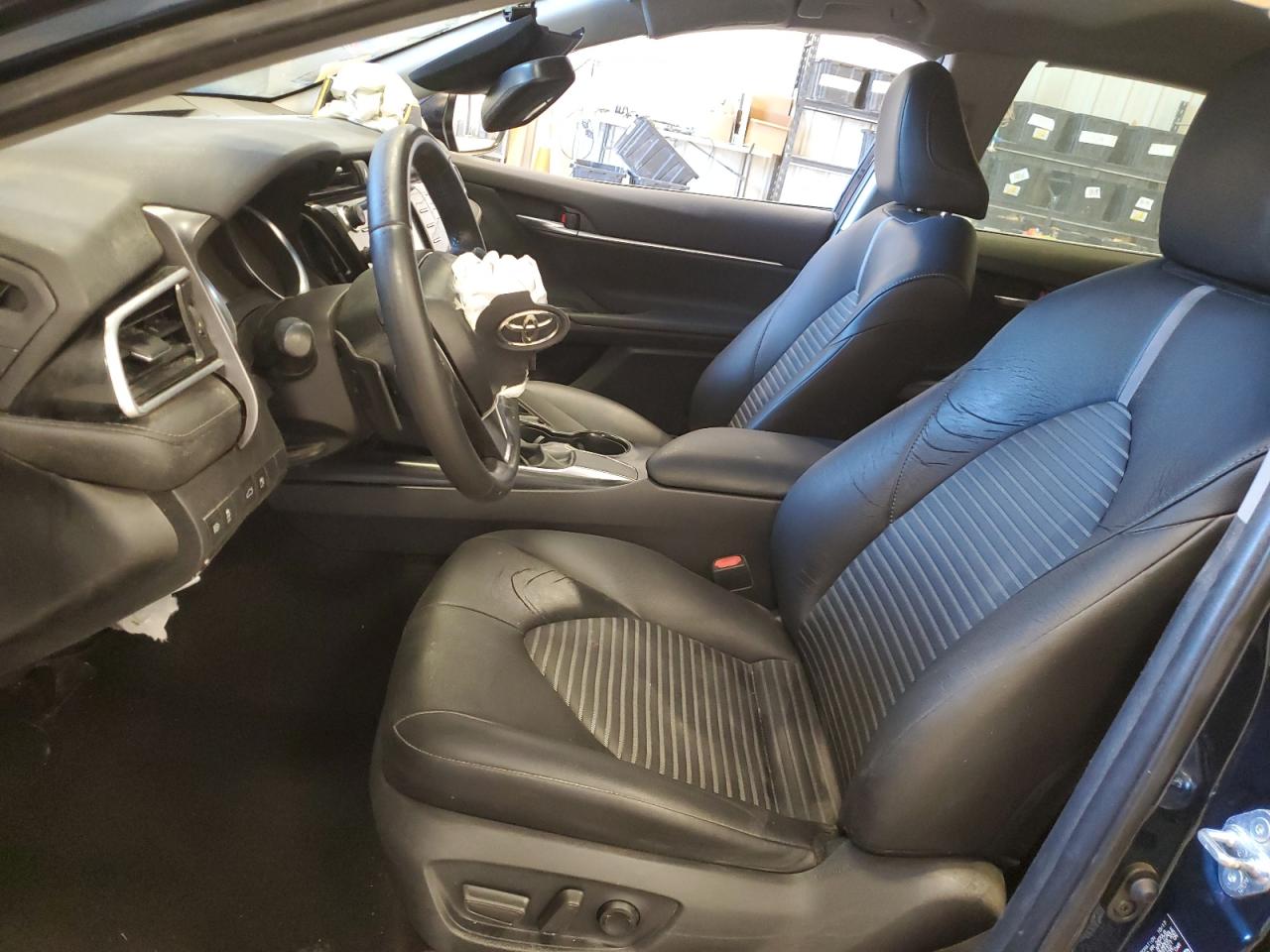 2018 Toyota Camry - Image 7