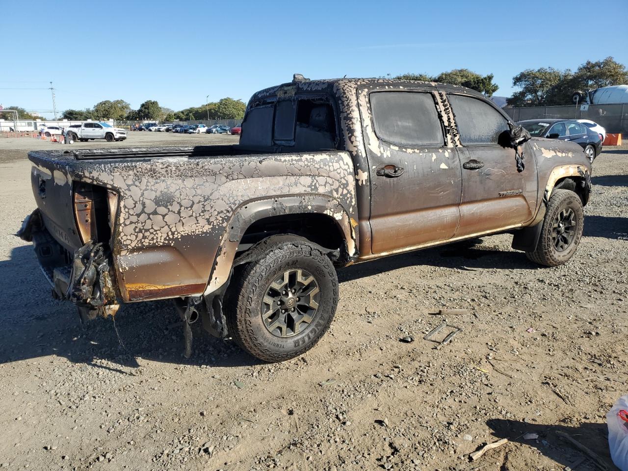 2022 Toyota Tacoma - Image 3