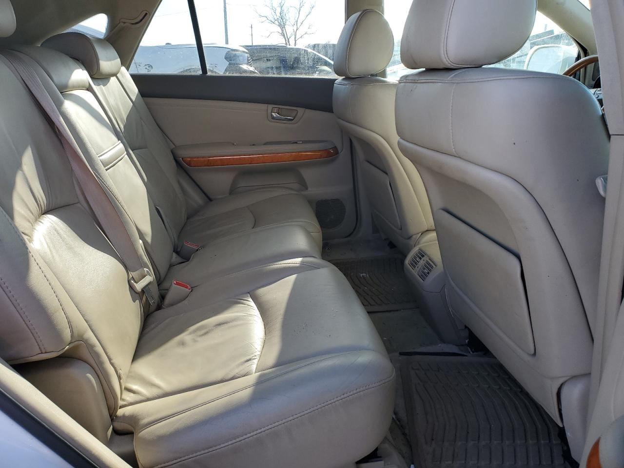 2009 Lexus RX - Image 10