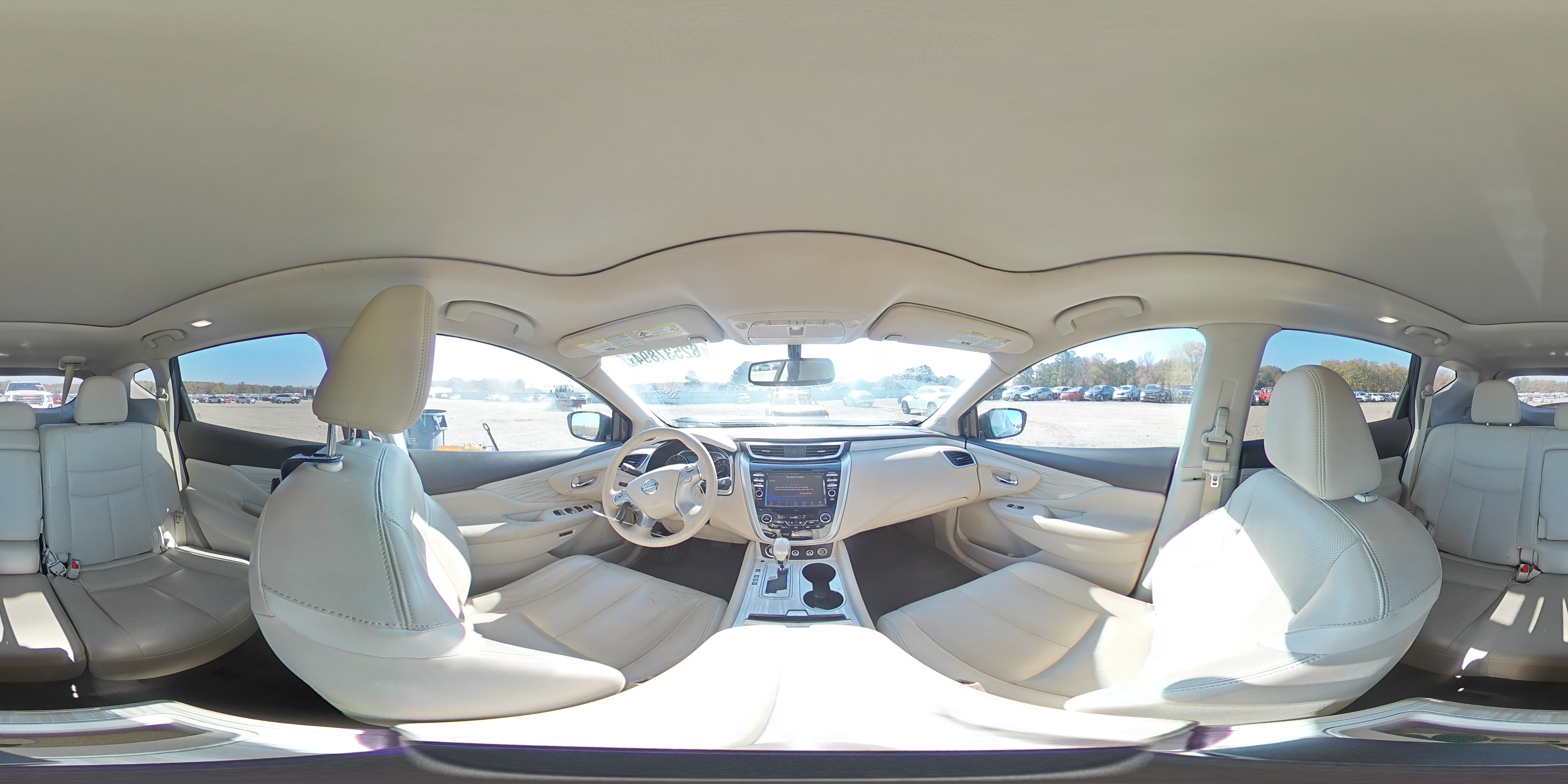 2016 Nissan Murano - Image 14