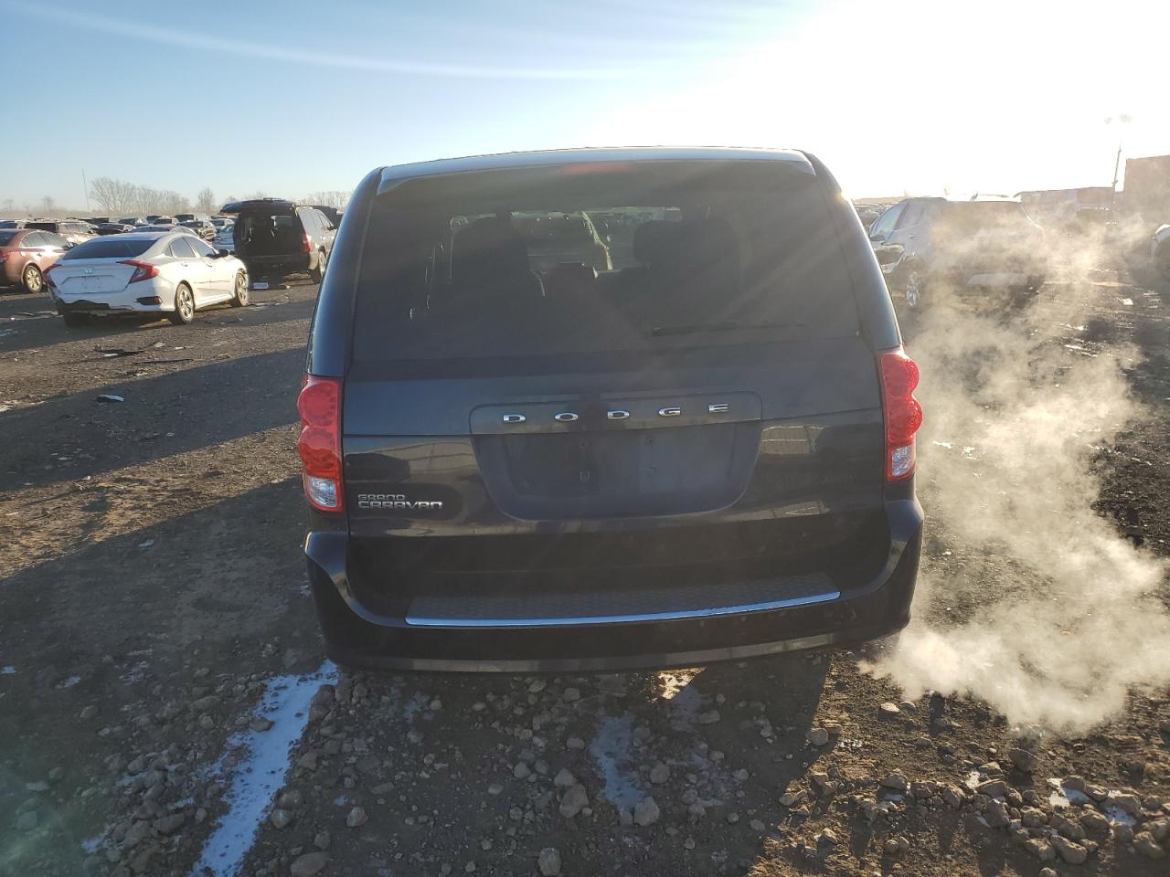 2015 Dodge Caravan - Image 6