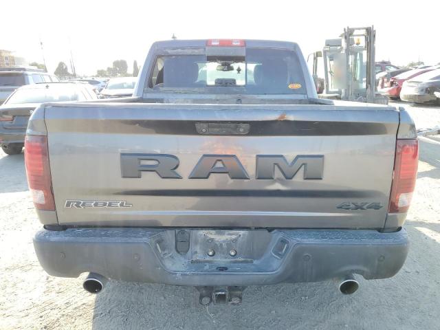 Пікапи RAM 1500 2016 Сірий