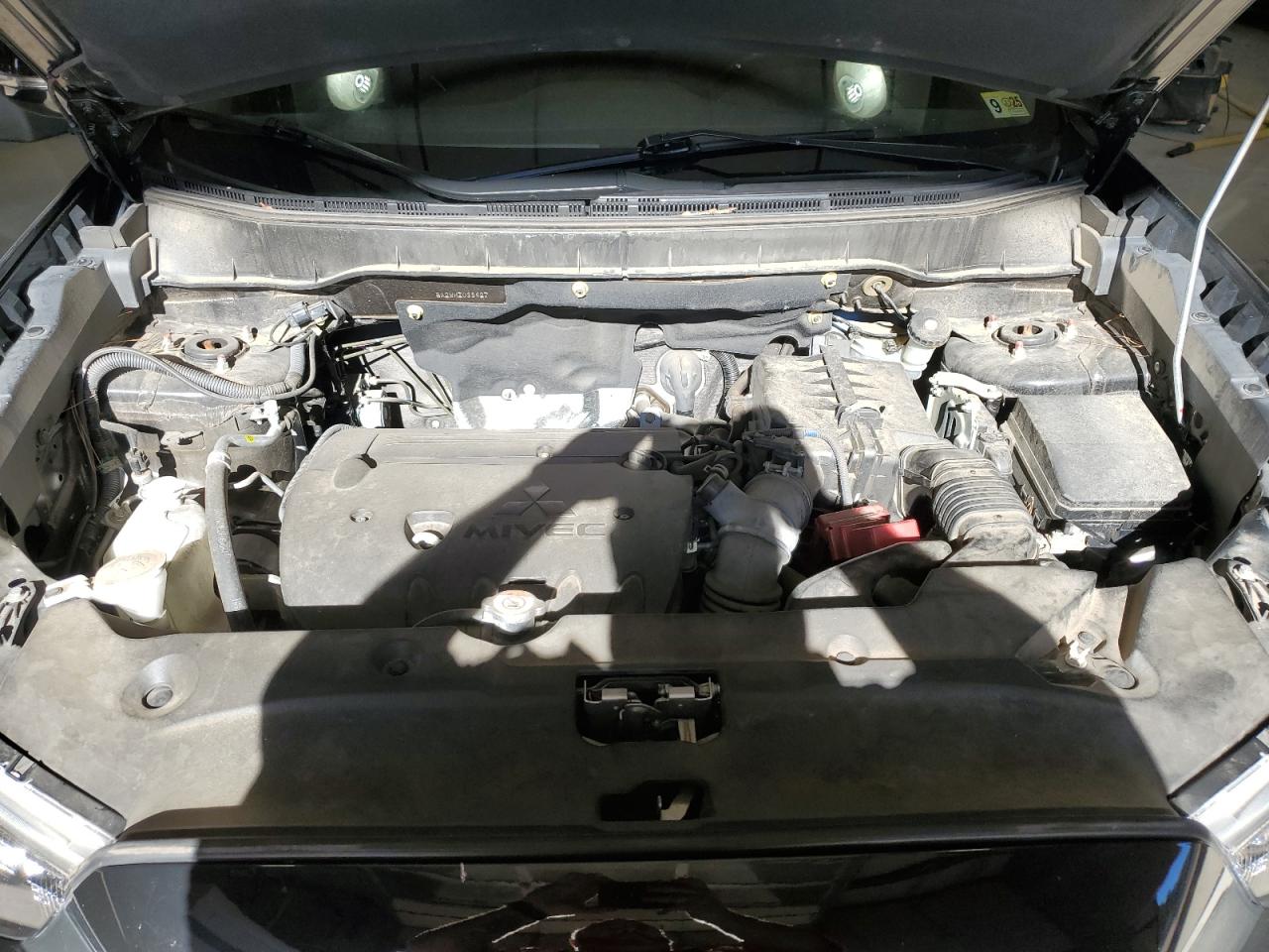 2017 Mitsubishi Outlander Sport Es VIN: JA4AP3AU4HZ033927 Lot: 86739344