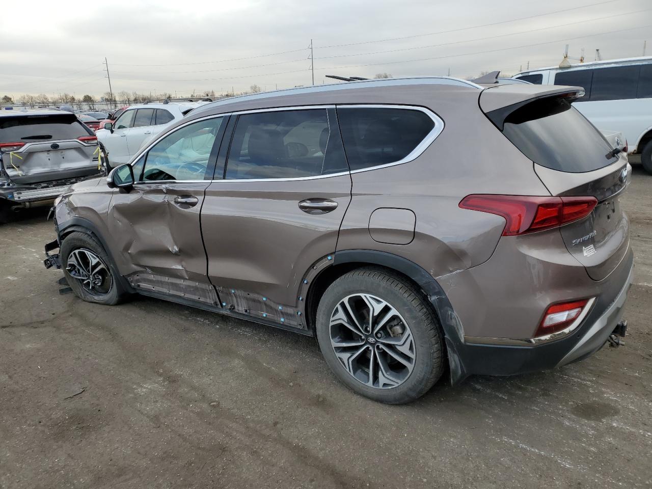 2020 Hyundai Santa Fe - Image 2