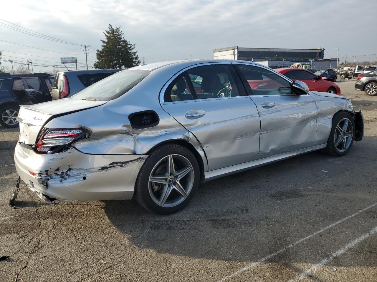 VIN WDDZF4KBXJA478889 2018 MERCEDES-BENZ E-CLASS no.3