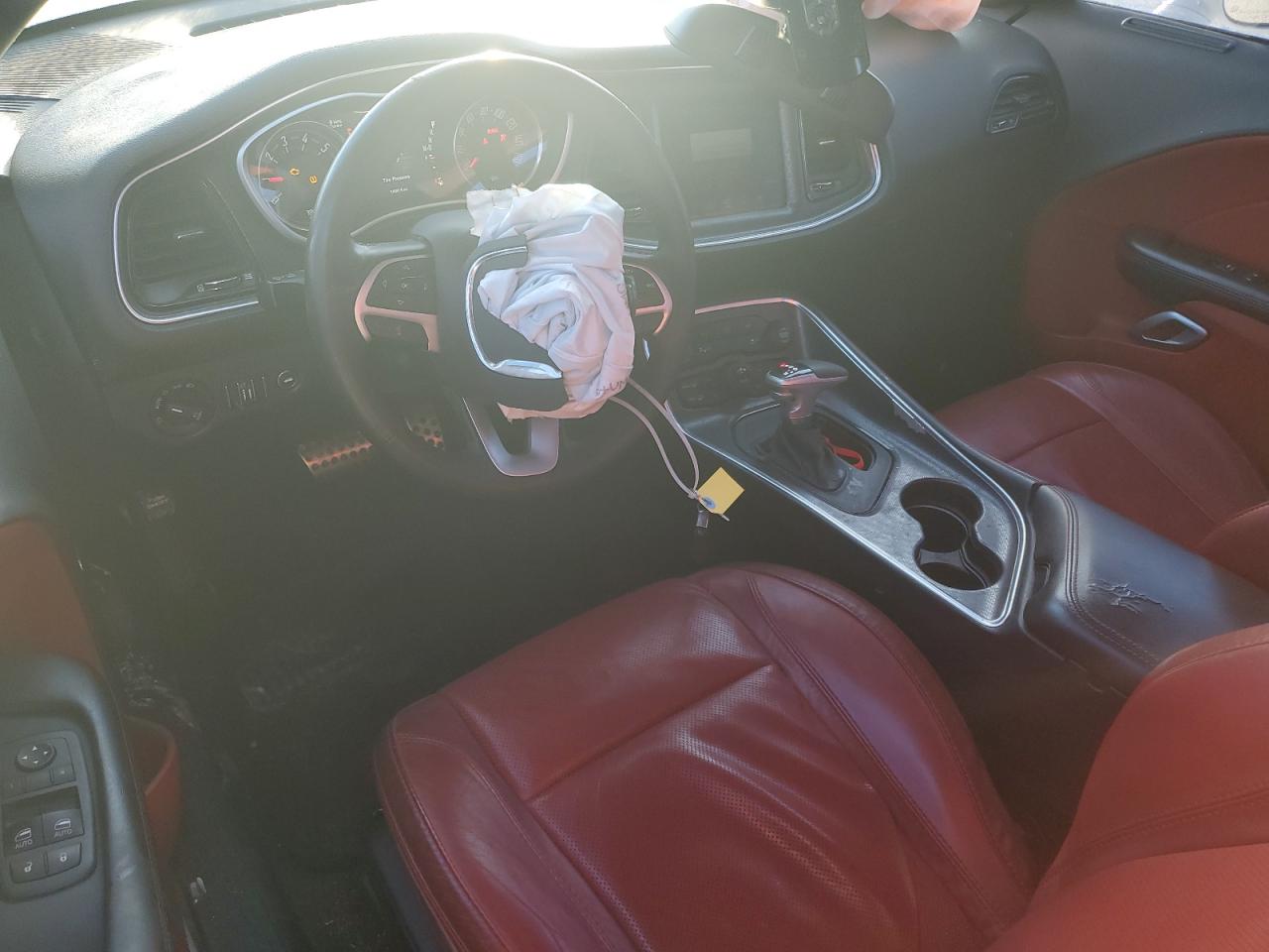 2016 Dodge Challenger - Image 8