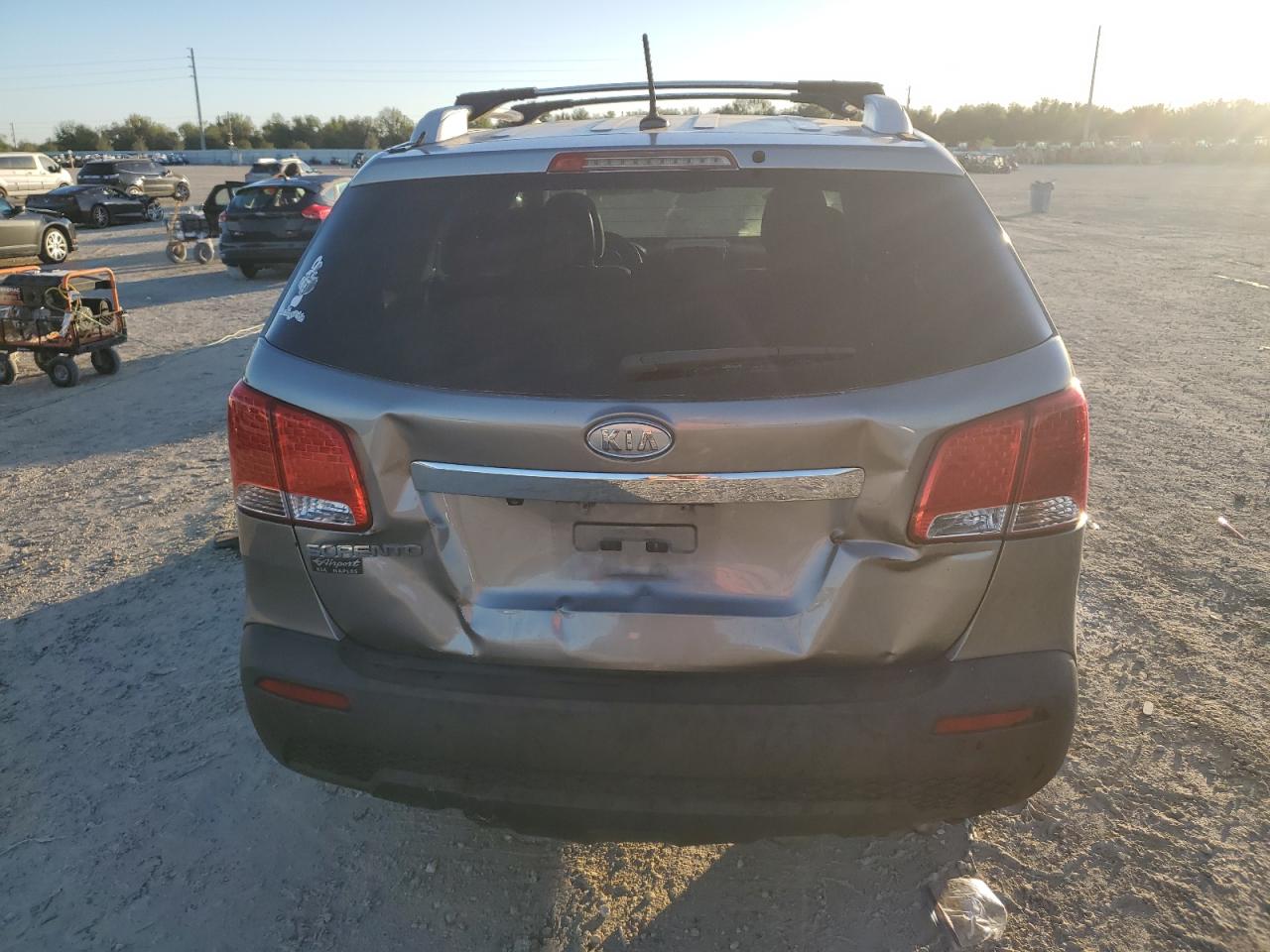 2012 Kia Sorento - Image 6