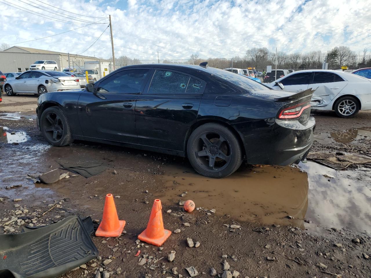 2C3CDXHG1FH726342 2015 DODGE CHARGER - Image 2