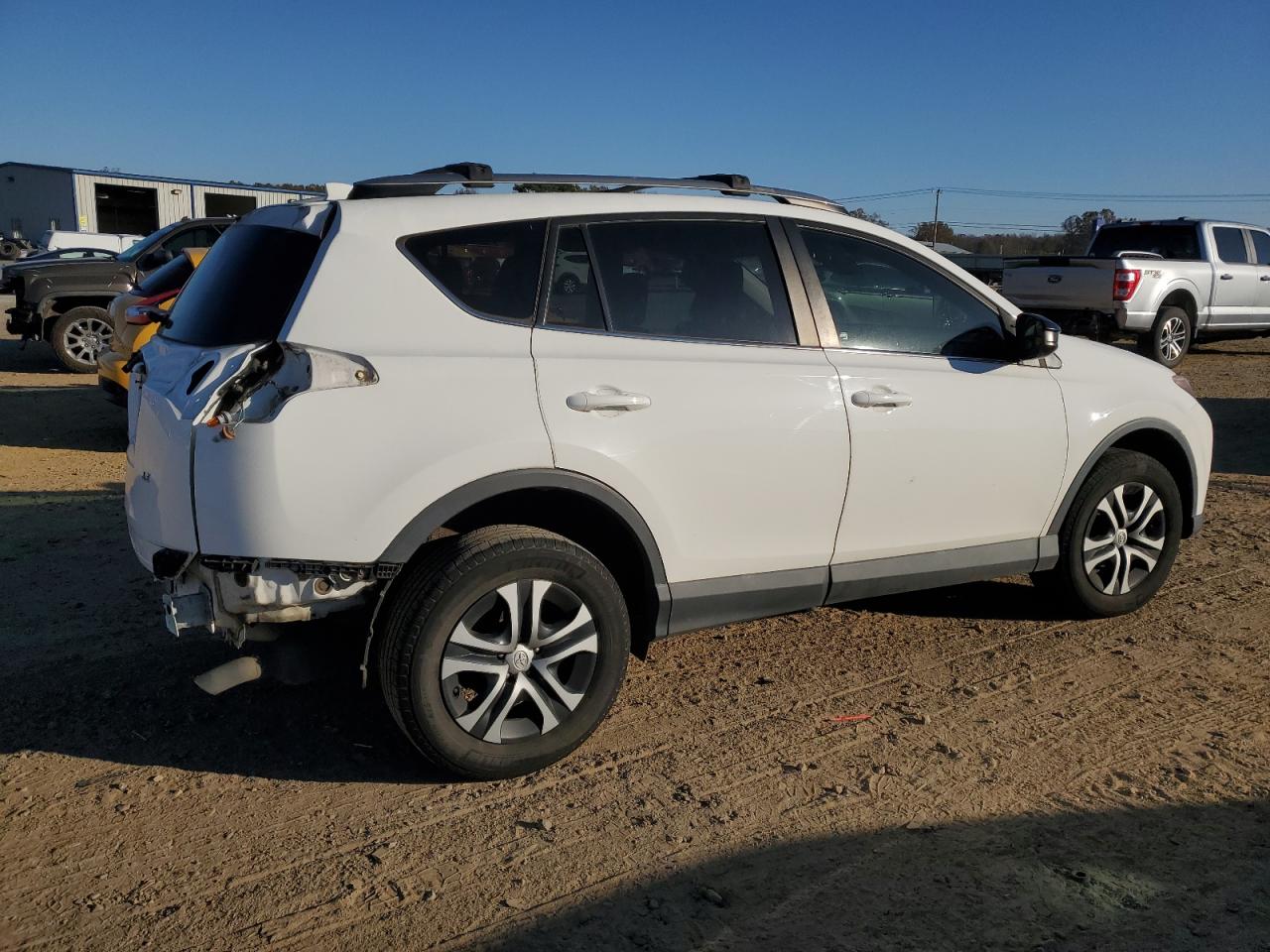 2018 Toyota RAV 4 - Image 3