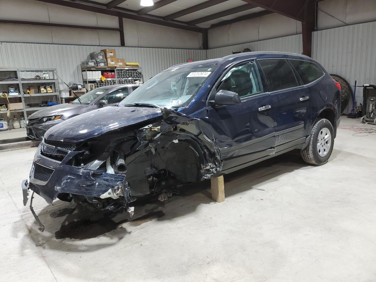2012 Chevrolet Traverse Ls იყიდება Chambersburg-ში, PA - Front End