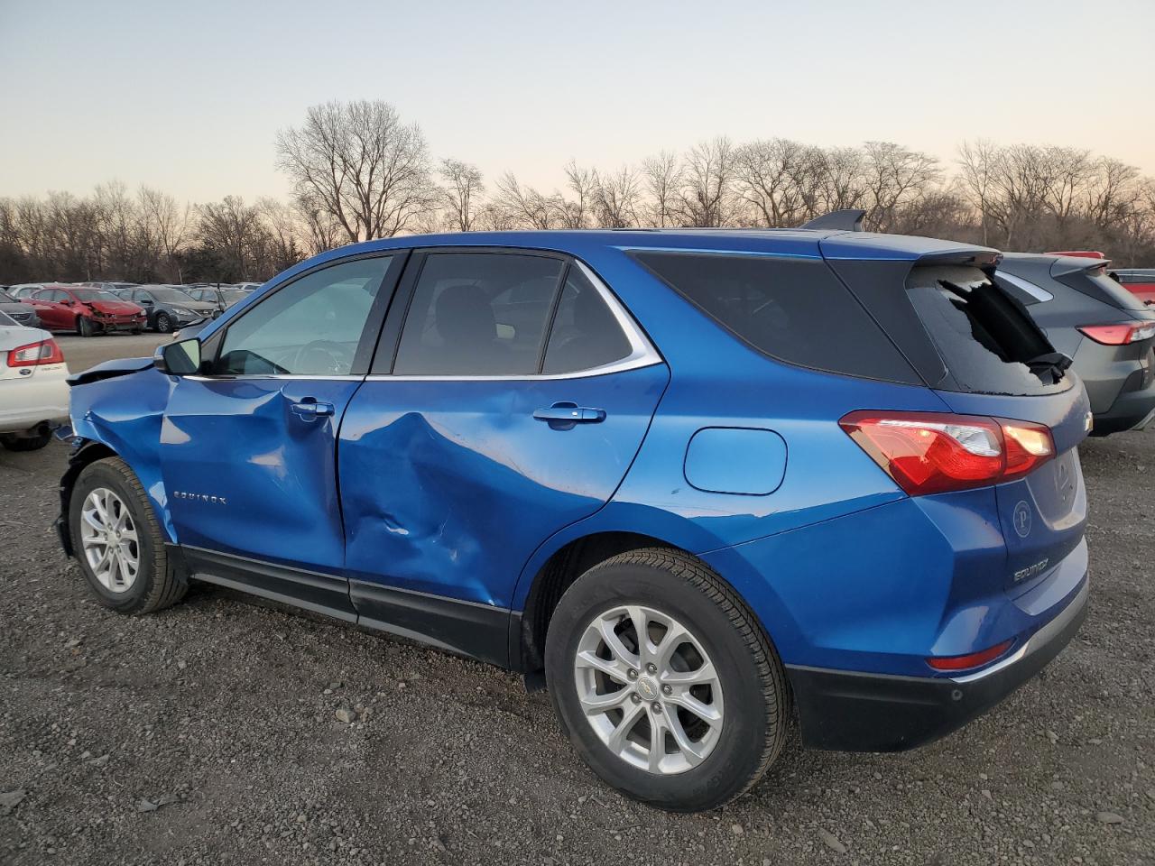 2019 Chevrolet Equinox - Image 2