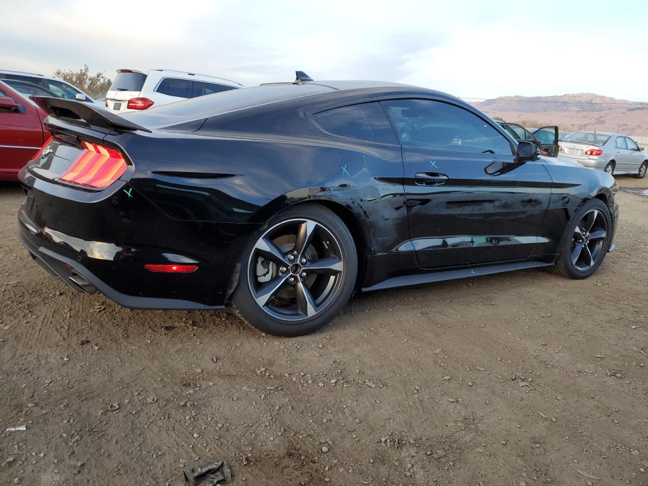 2022 Ford Mustang - Image 3