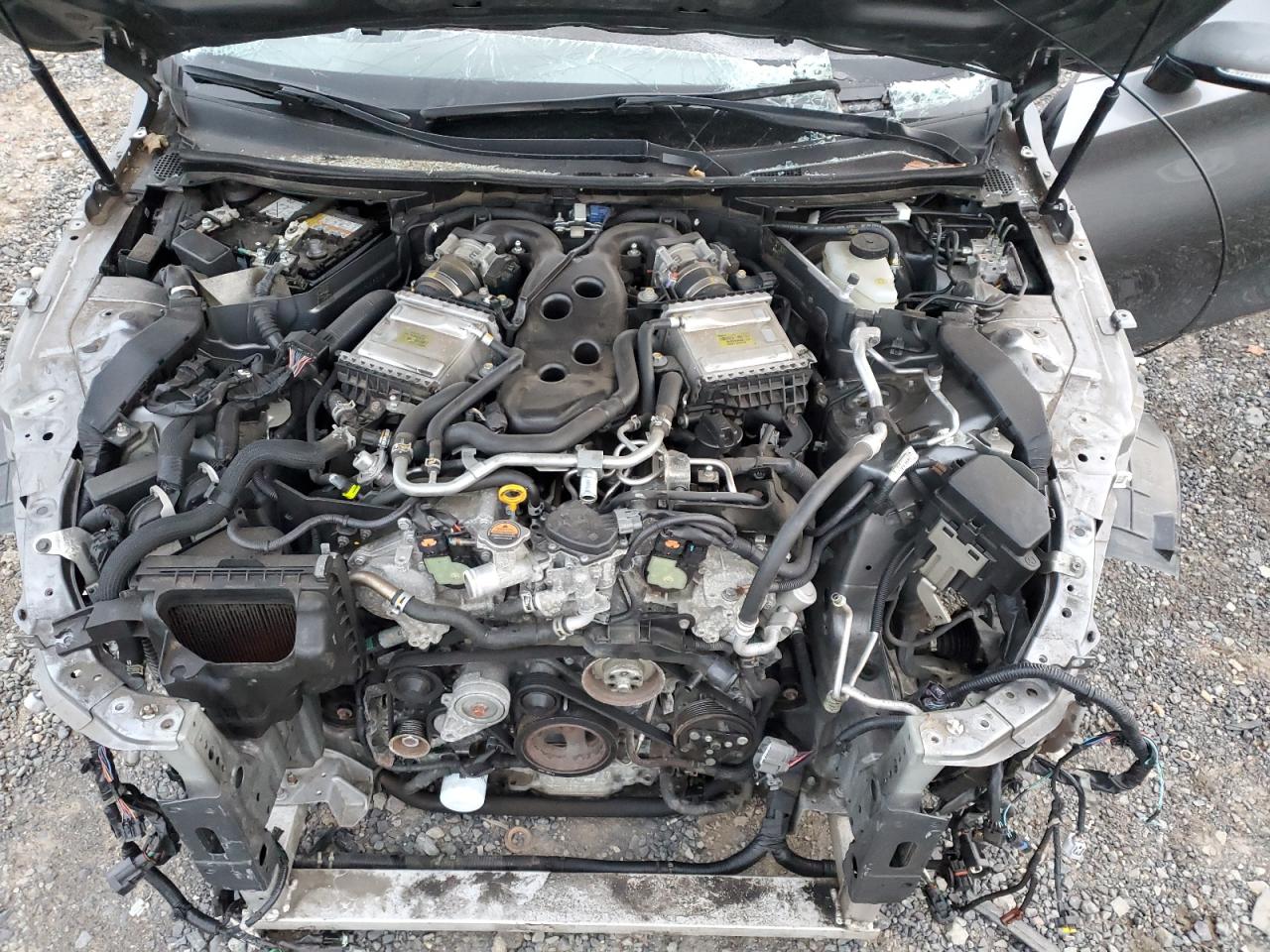 2017 Infiniti Q60 - Image 12