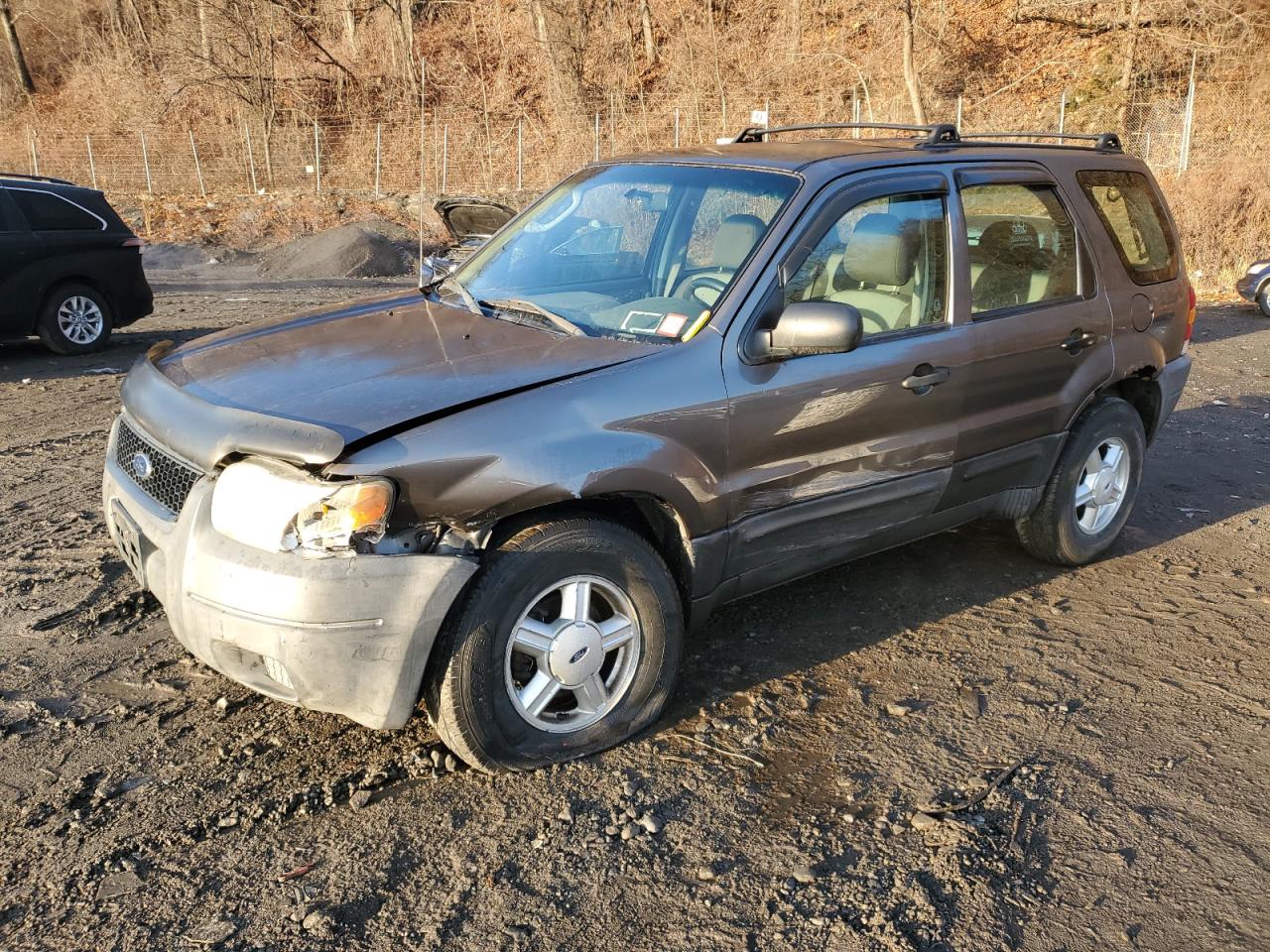 2004 Ford Escape - Image 1