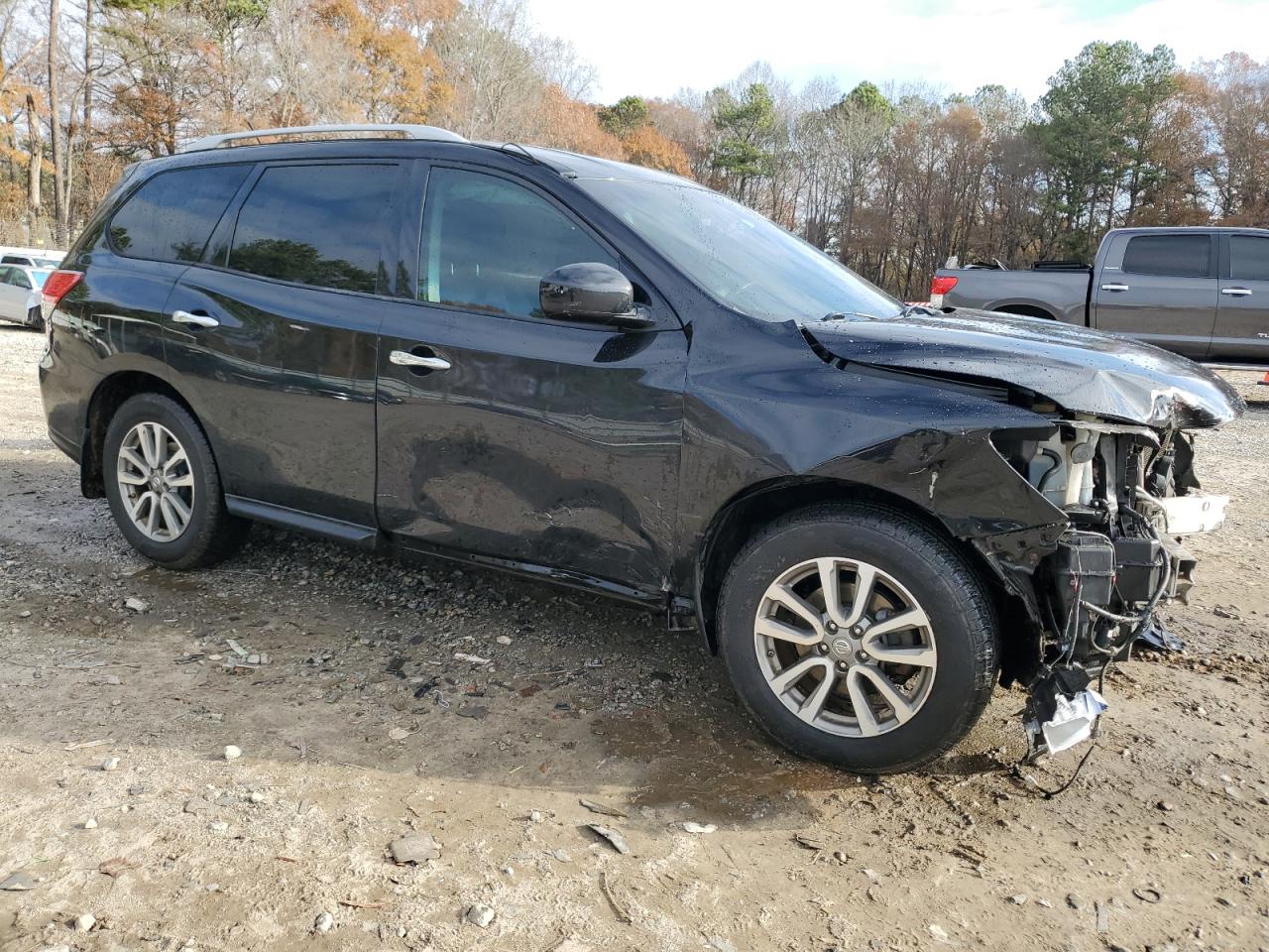 2015 Nissan Pathfinder - Image 4