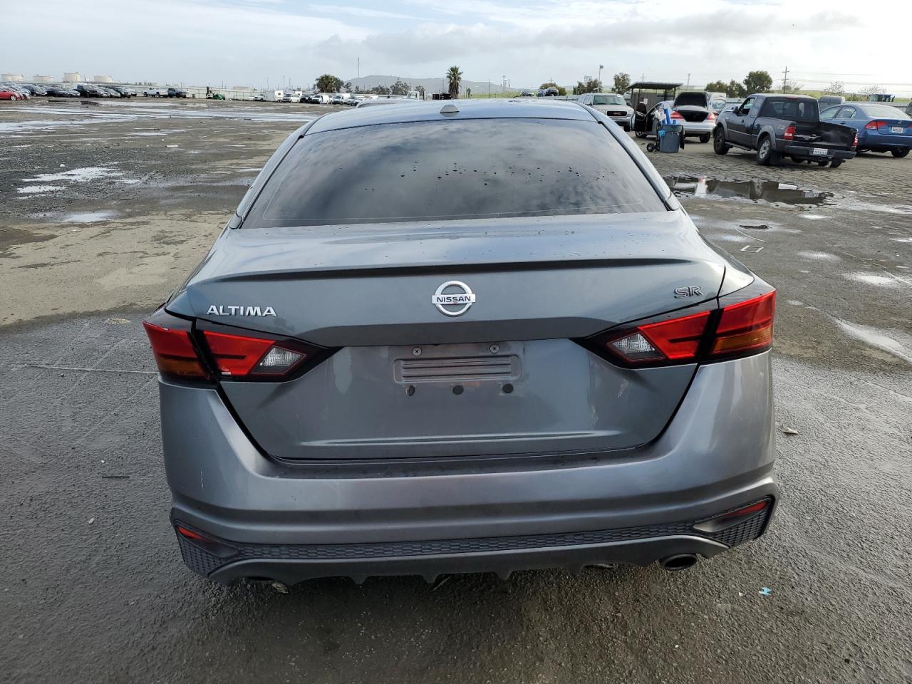 2019 Nissan Altima - Image 6
