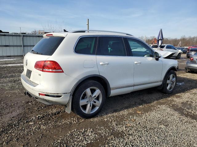  VOLKSWAGEN TOUAREG 2013 Білий