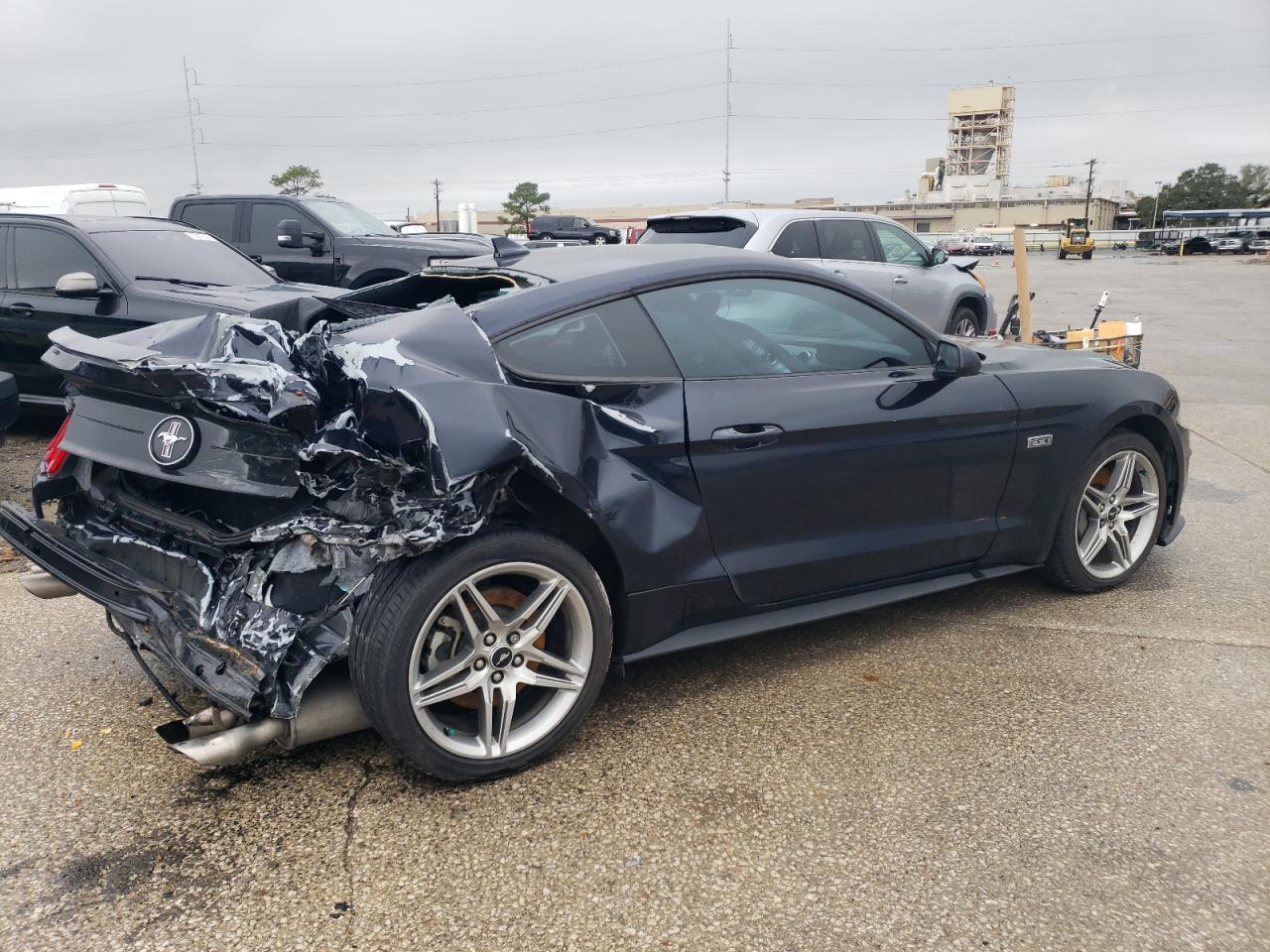 2021 Ford Mustang - Image 3