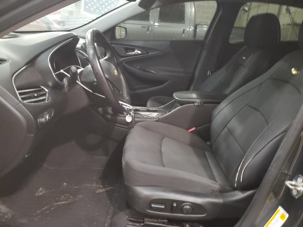 2017 Chevrolet Malibu - Image 7