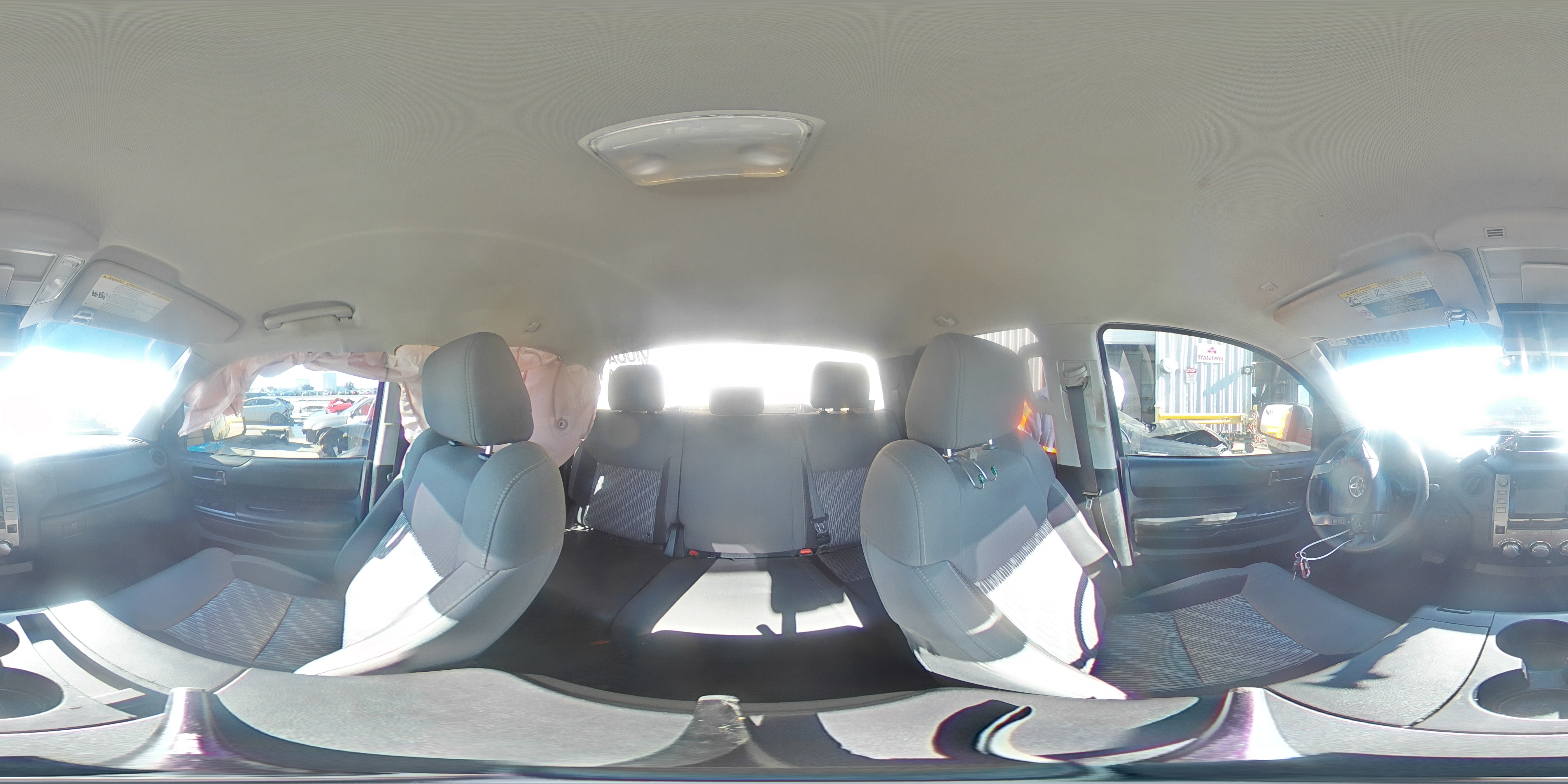 2019 Toyota Tundra - Image 14