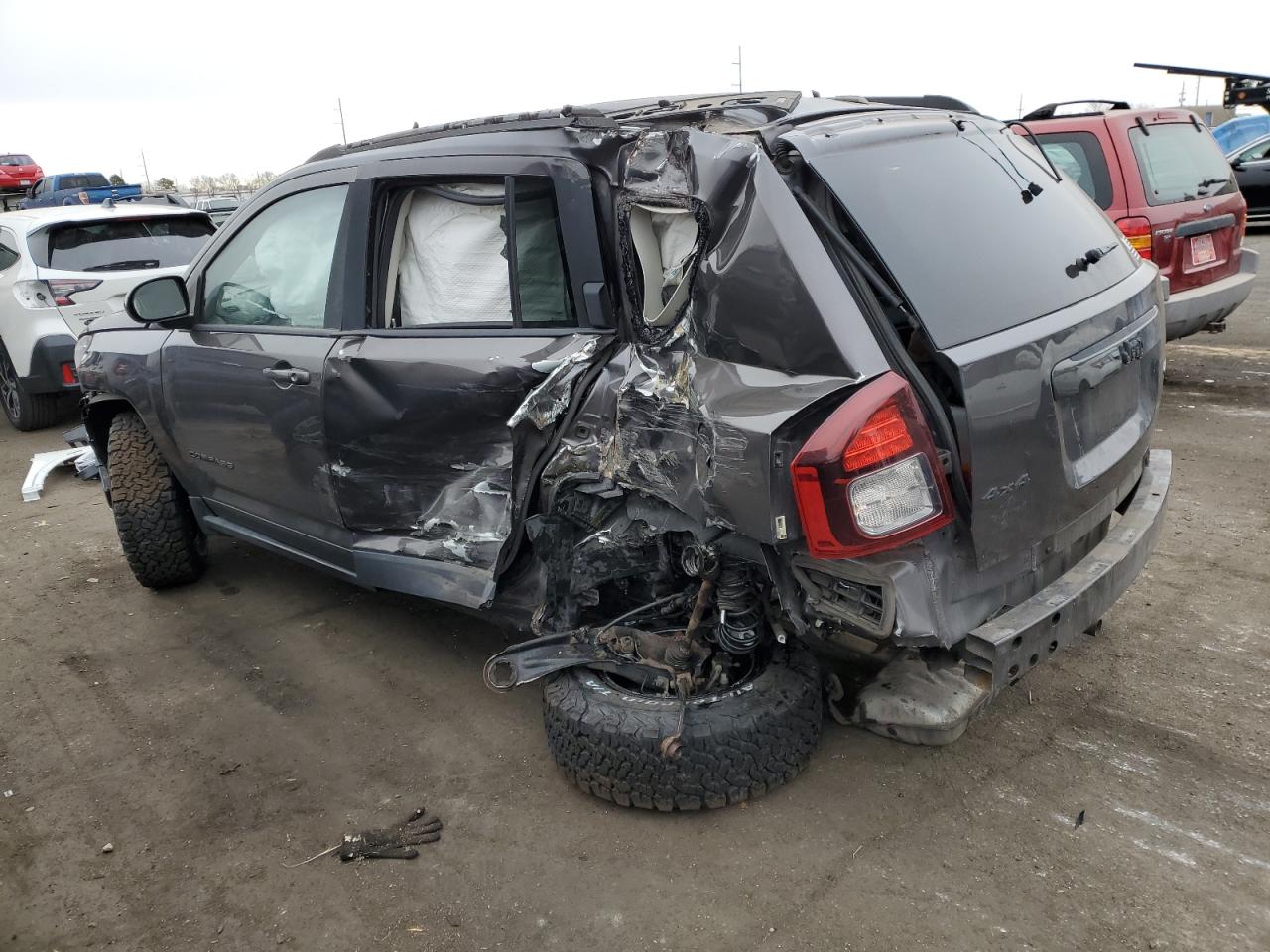2015 Jeep Compass - Image 2