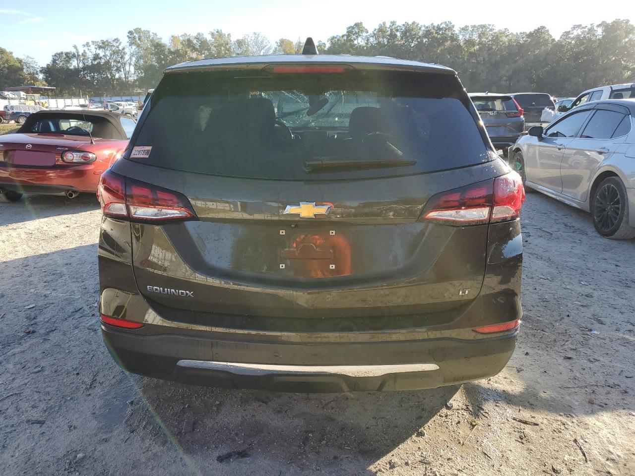 2023 Chevrolet Equinox - Image 6