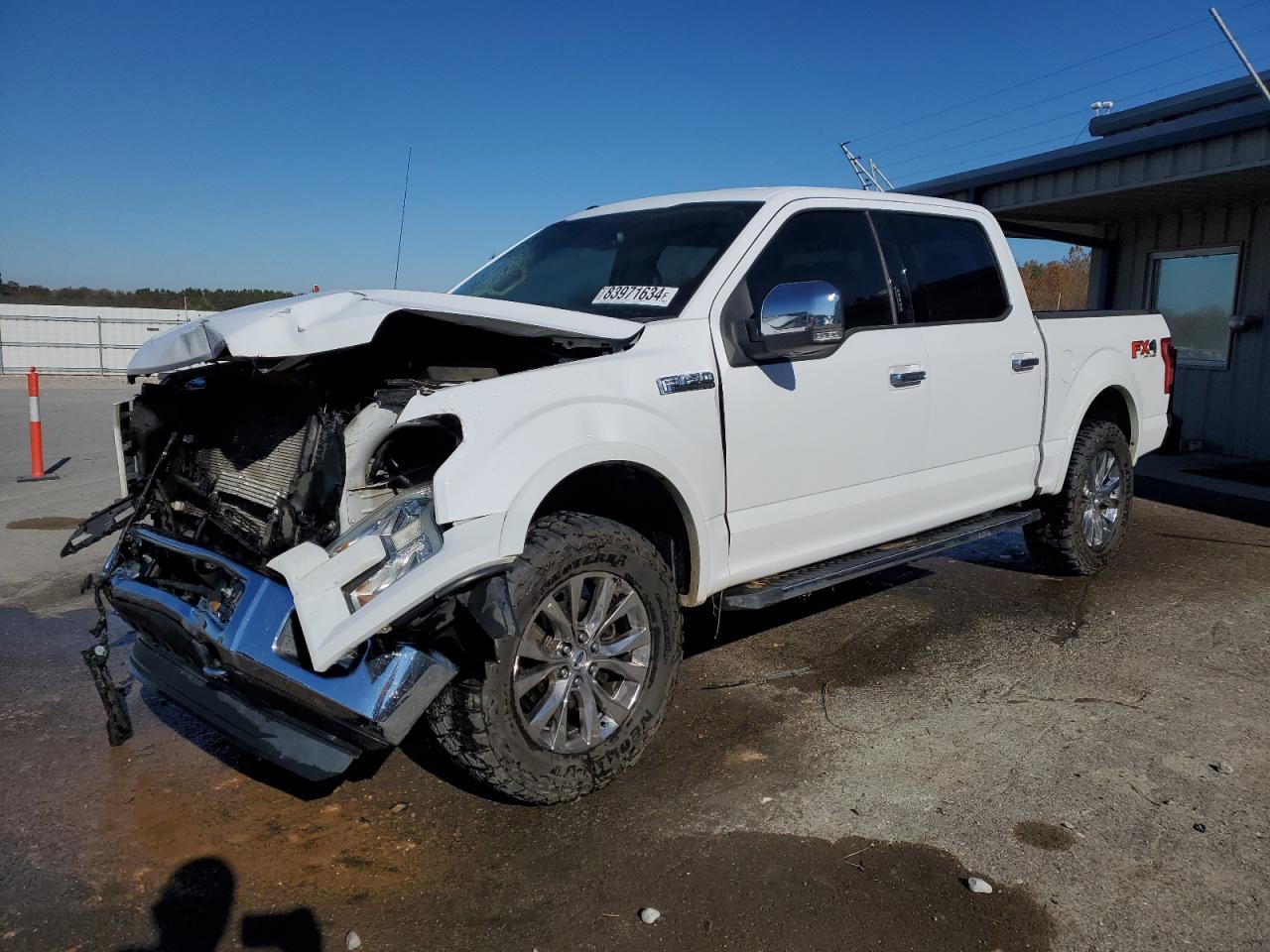 VIN 1FTEW1EF3GKE18560 2016 FORD F-150 no.1