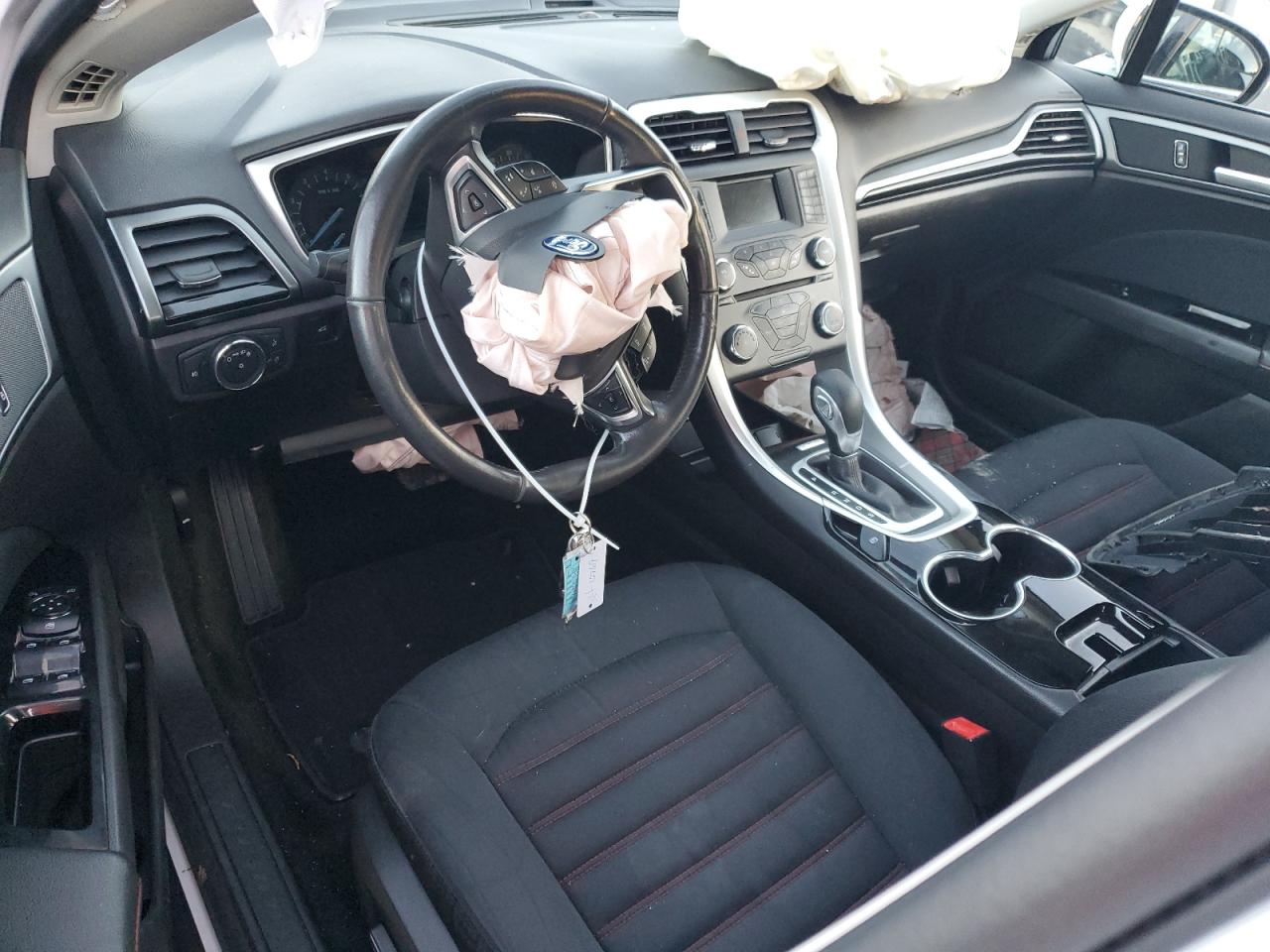2016 Ford Fusion - Image 8